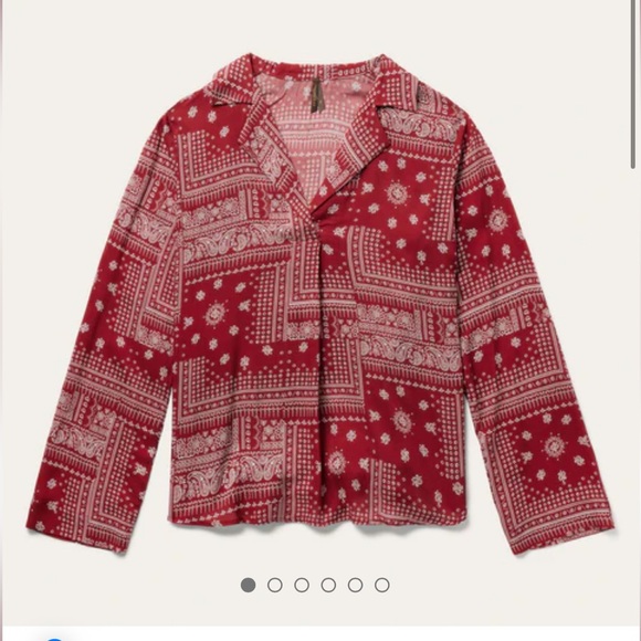 NWT in packaging Stetson RED BANDANA PATCHWORK BLOUSE Size Large on Hanger - Picture 2 of 6